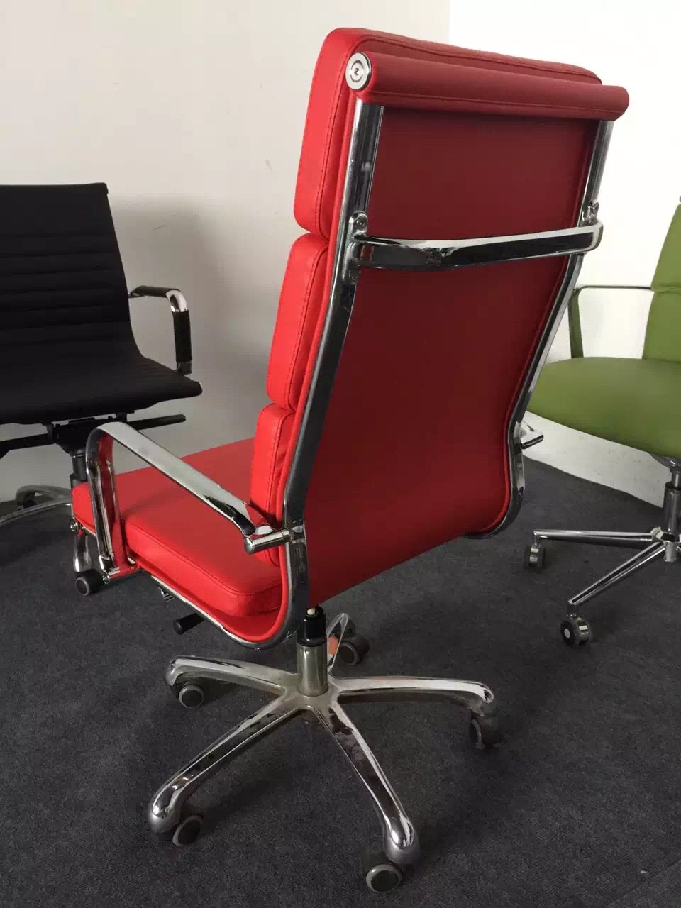 Solid Eames High back pu pvc red leather executive swivel office chair